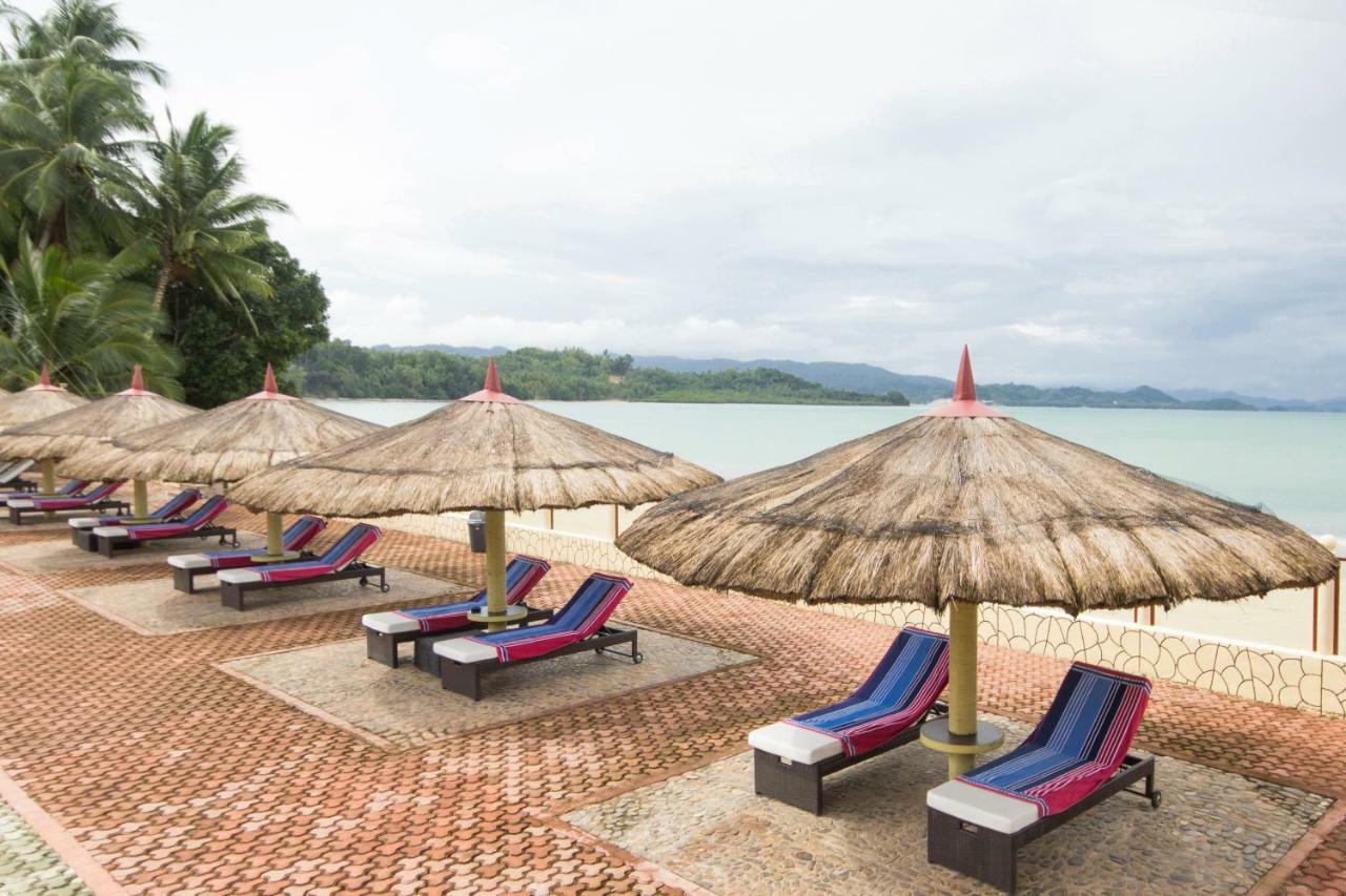 Foxy'S Beach Resort Сан Висенте Екстериор снимка